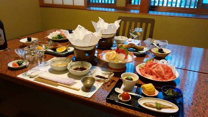 【個室食事処】夕食、朝食とも個室でゆっくりプラン！部屋風呂も天然温泉　